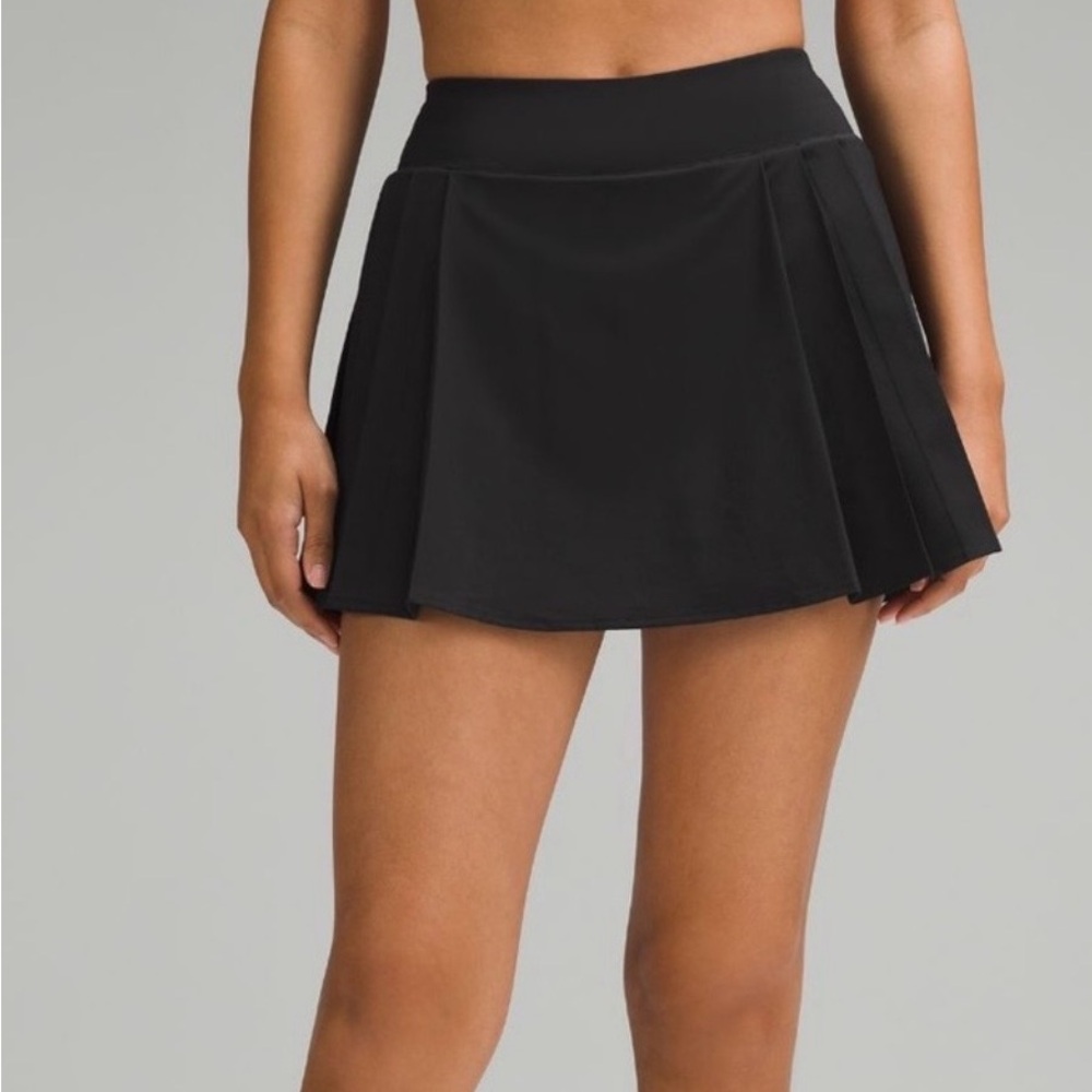 Lululemon Athletica side pleat High-rise tennis Skirt